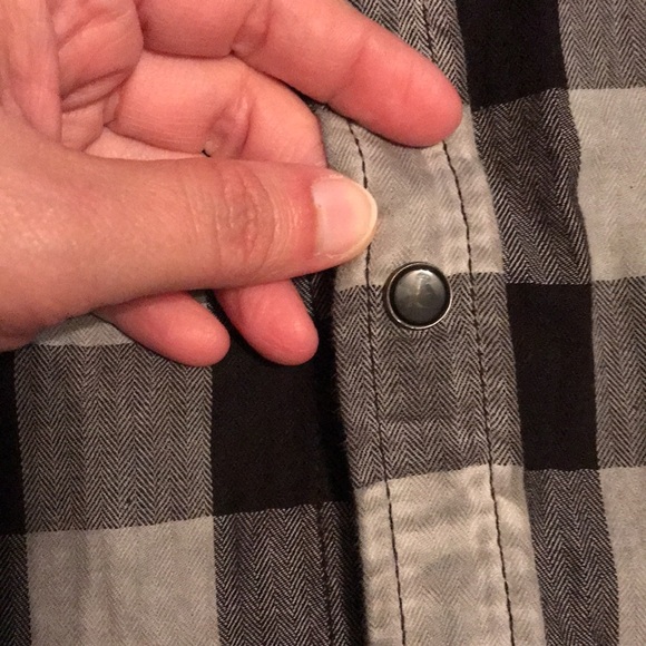 🖤GUESS BLACK LABEL MENS PLAID L/S SHIRT SIZE L🖤 - Picture 7 of 10